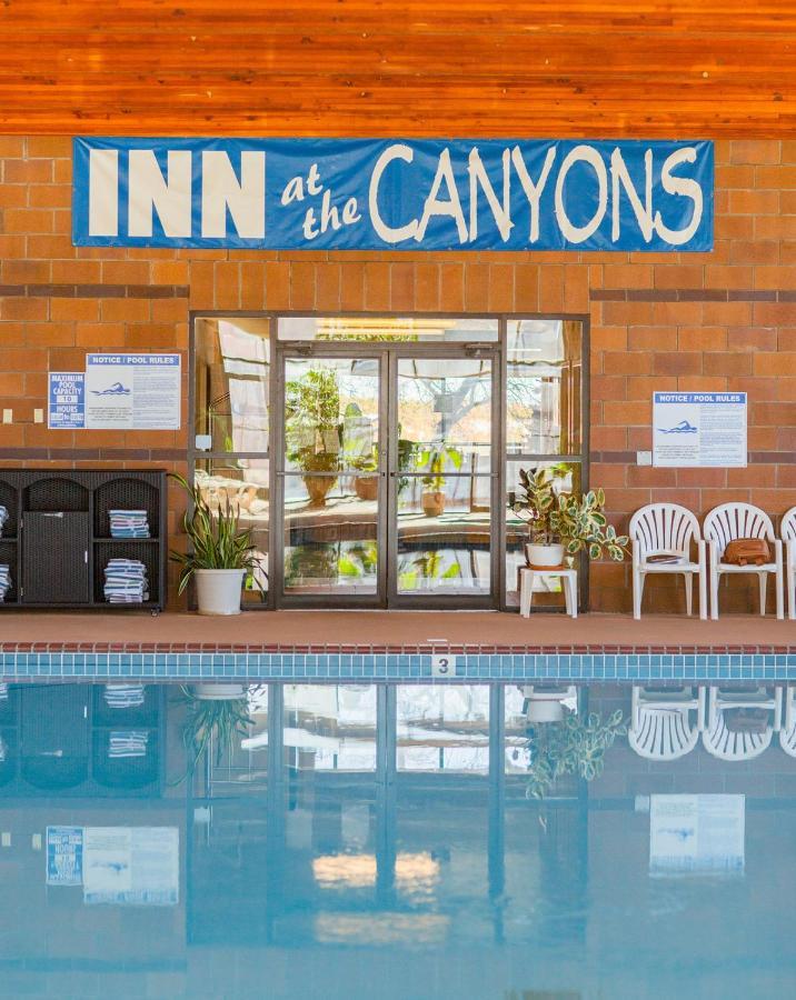 Inn At The Canyons Монтічелло Екстер'єр фото