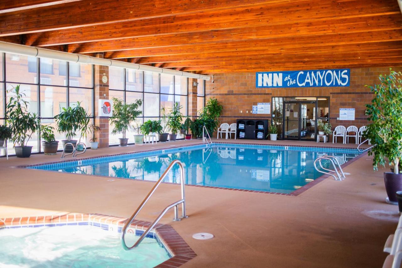Inn At The Canyons Монтічелло Екстер'єр фото